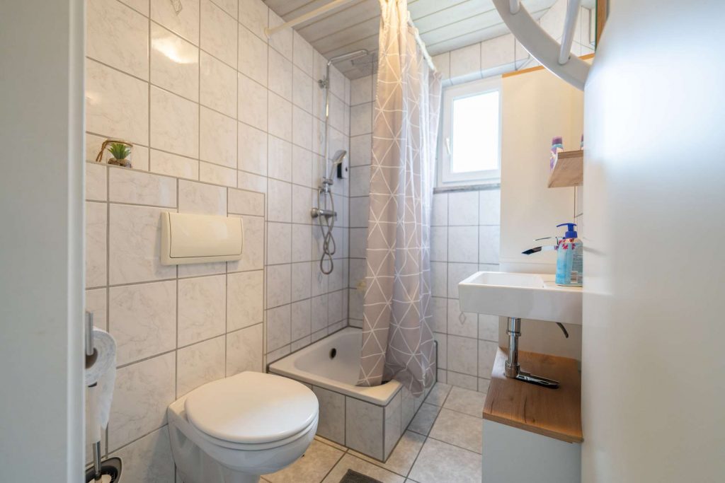 Badezimmer EG