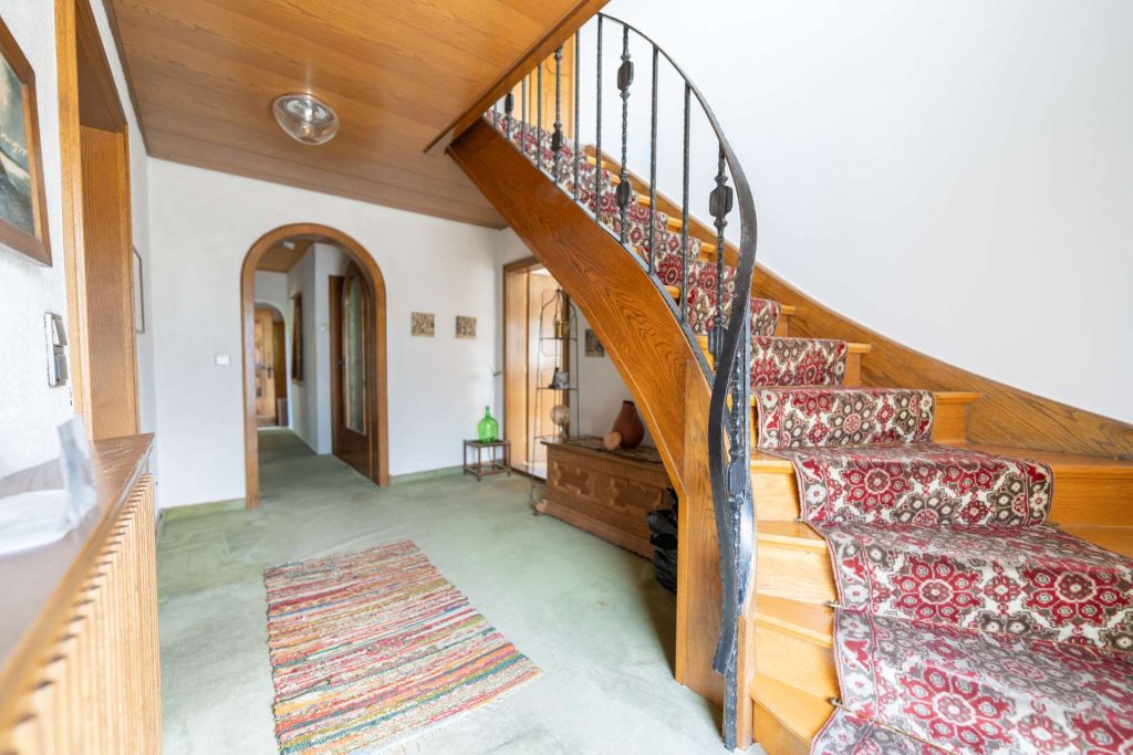 Treppe zum OG