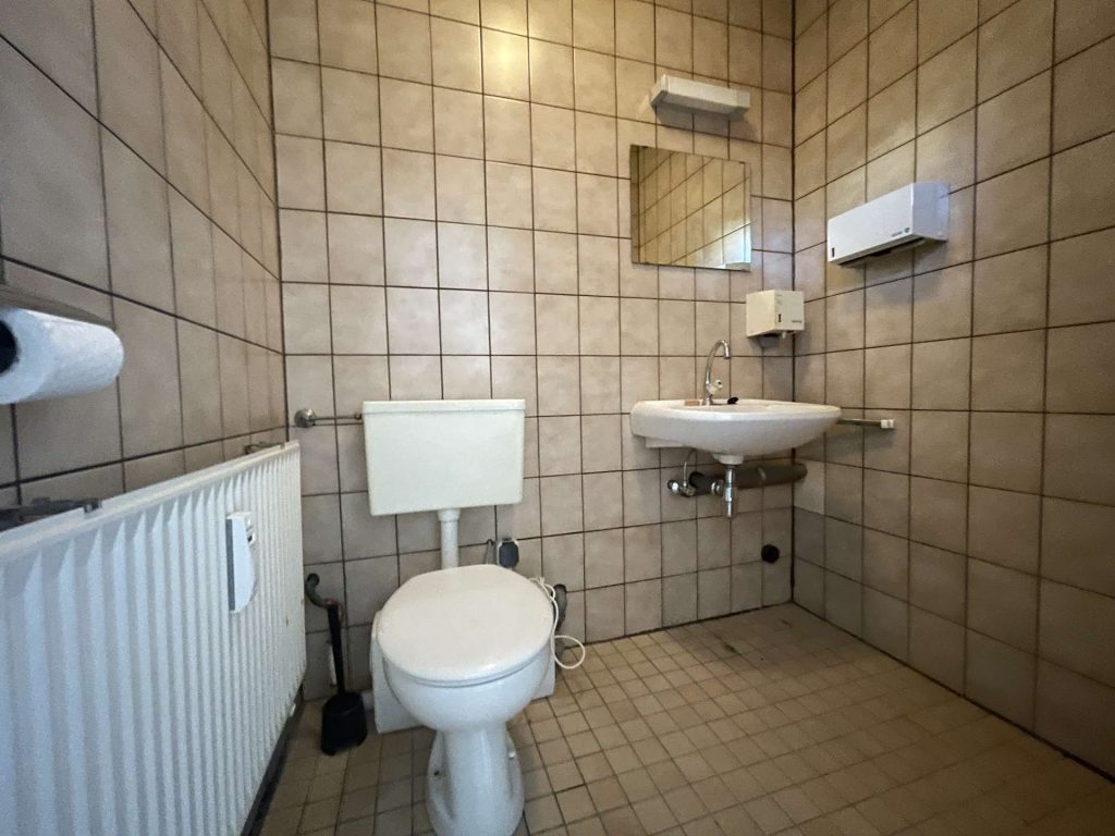 WC
