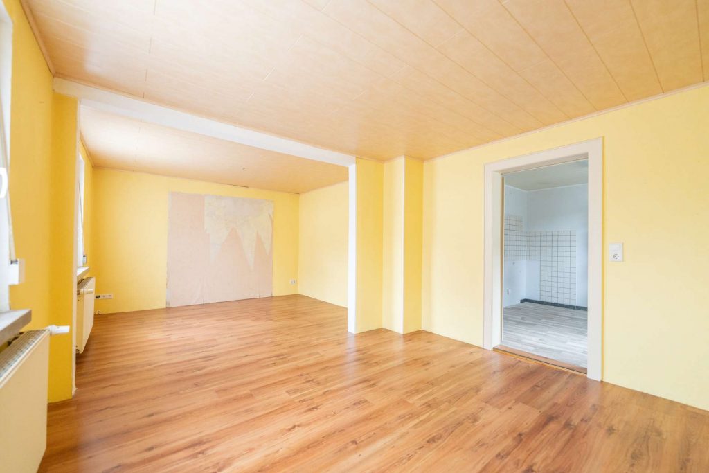 Wohnen- Essen vorderes Haus