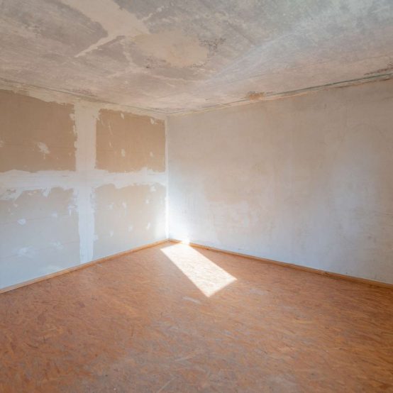 Schlafzimmer OG links