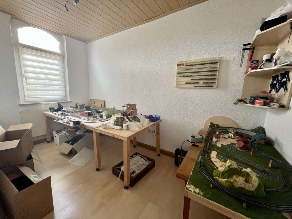 Büro/ Hobbyraum