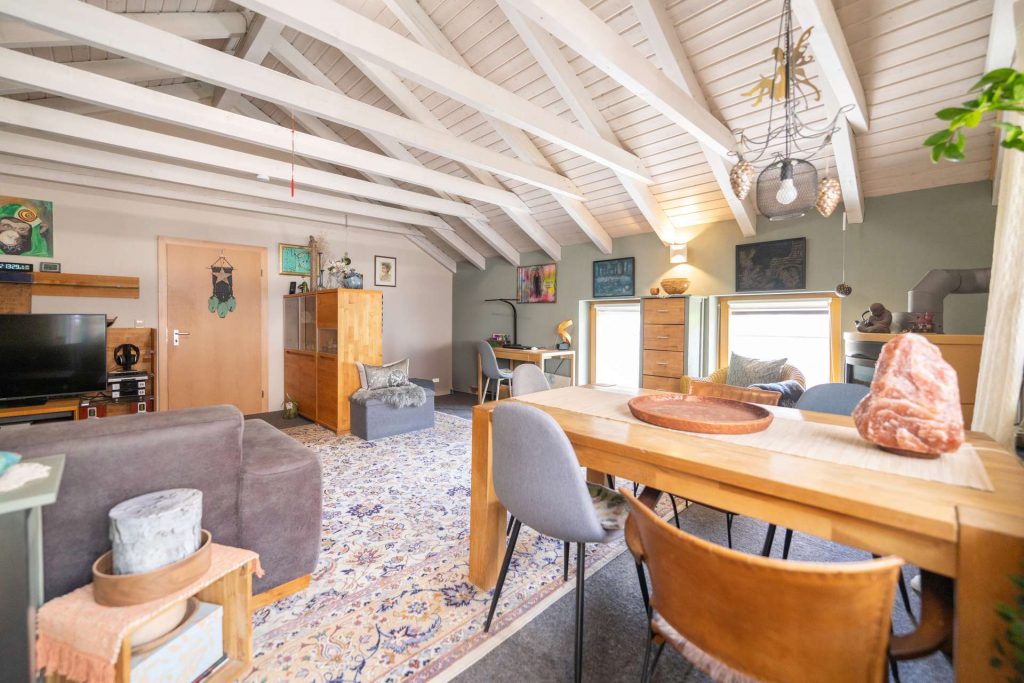 Großer Wohn- Essbereich