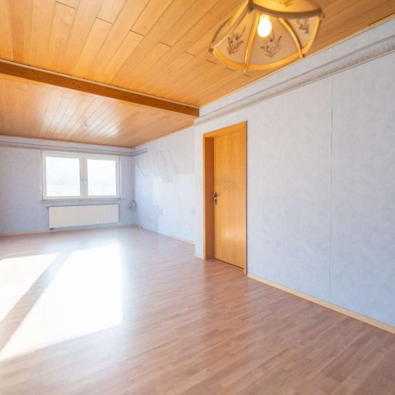 Wohn-/ und Esszimmer OG