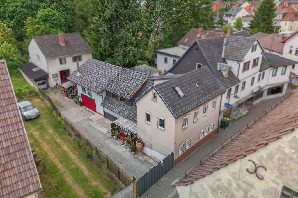 Haus 2 Ansicht (3 Gebäudeteile)